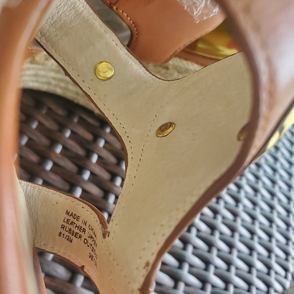 MK sandals - Picture 4 of 8